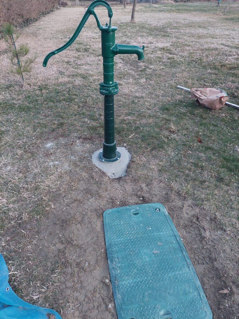 wtc_handpumpen_spezialloesung_brunnen_wien