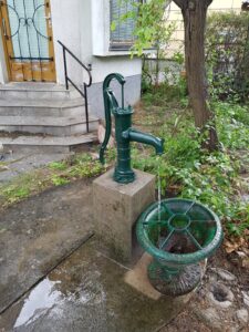 wtc_schwengelpumpe_sanierung_wien
